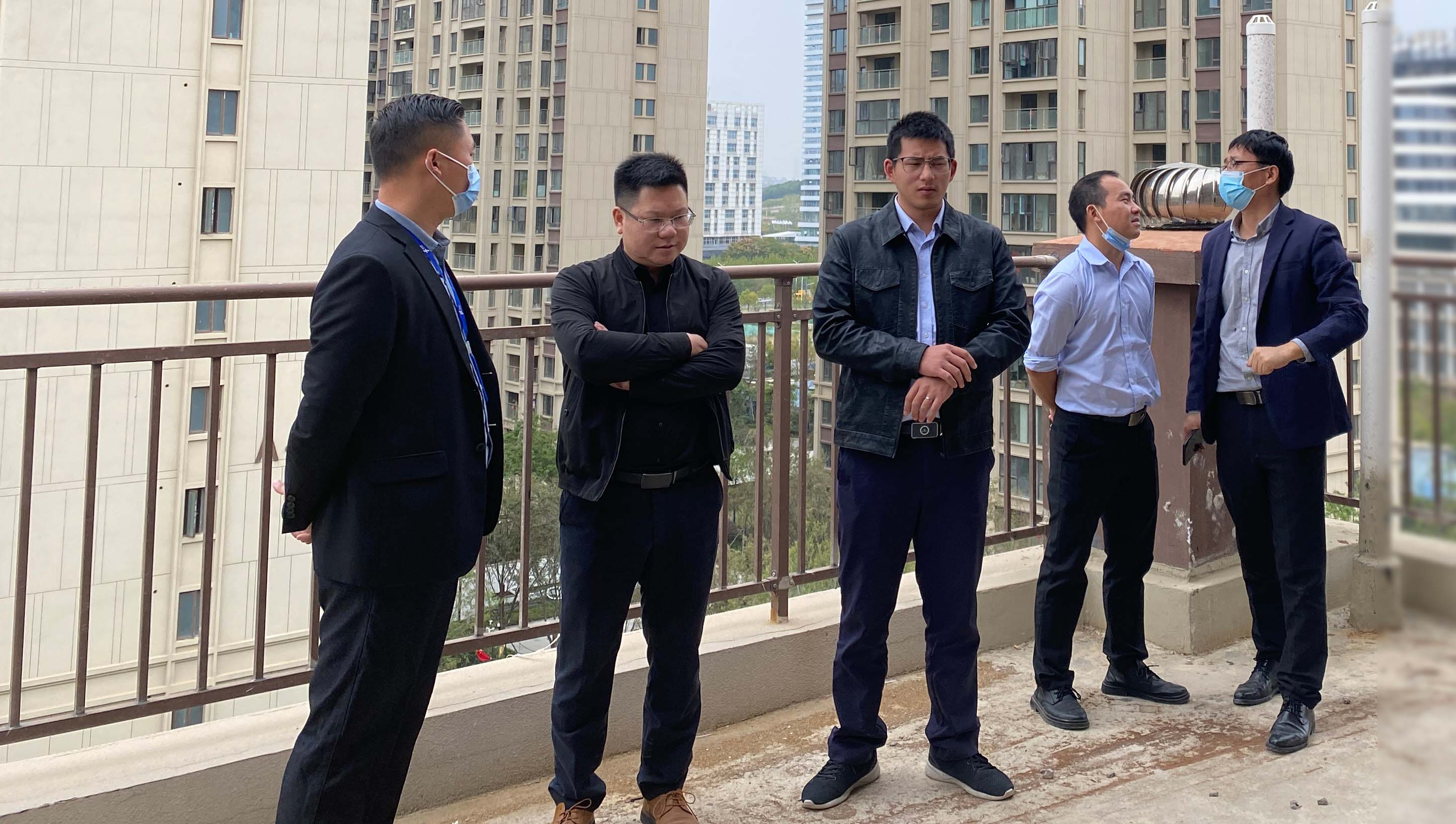 客情不迷糊、效劳无小事 | bat365董事长带队客情回访武汉片区户用项目